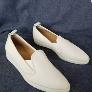 Everlane Off-White Nubuck Slip-On Loafers 9.5